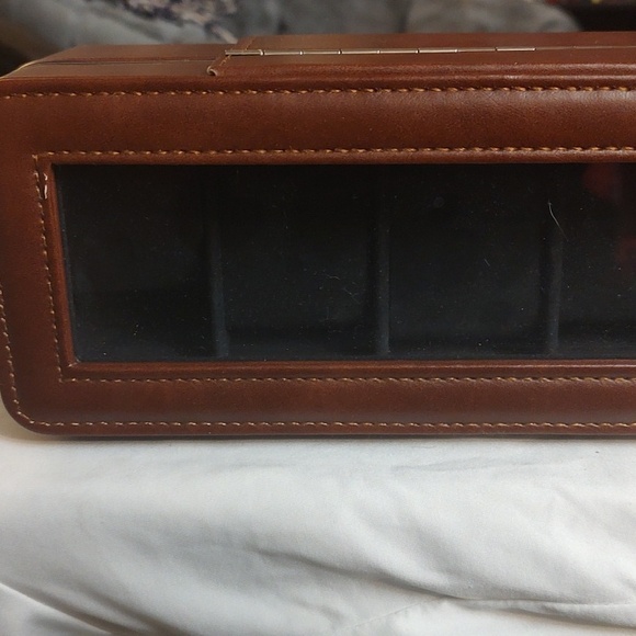 Watch Box - Picture 3 of 7